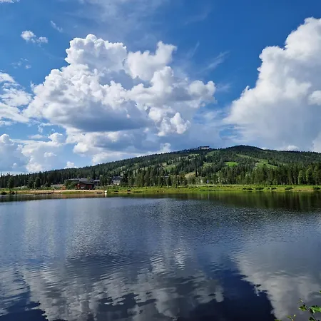 Syoetteen Helmi - Loistosijainti! 别墅 索特