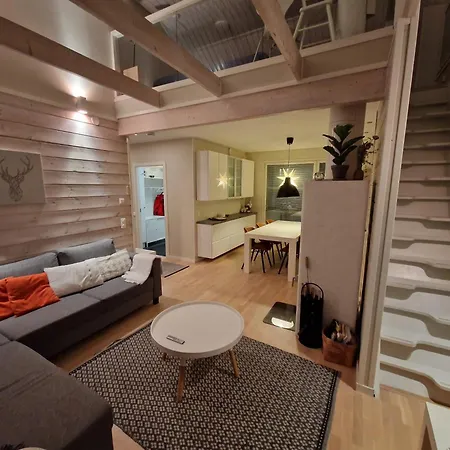 Syoetteen Helmi - Loistosijainti! 别墅 索特